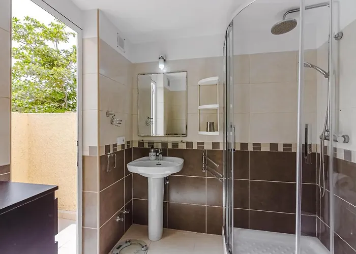 Complex Cortijo, Americas, Pool, Parking La45