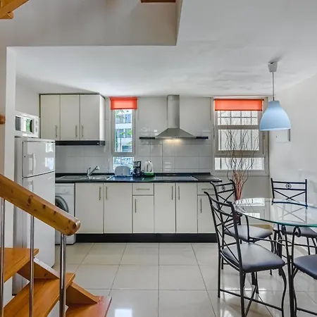 Complex Cortijo, Americas, Pool, Parking La45