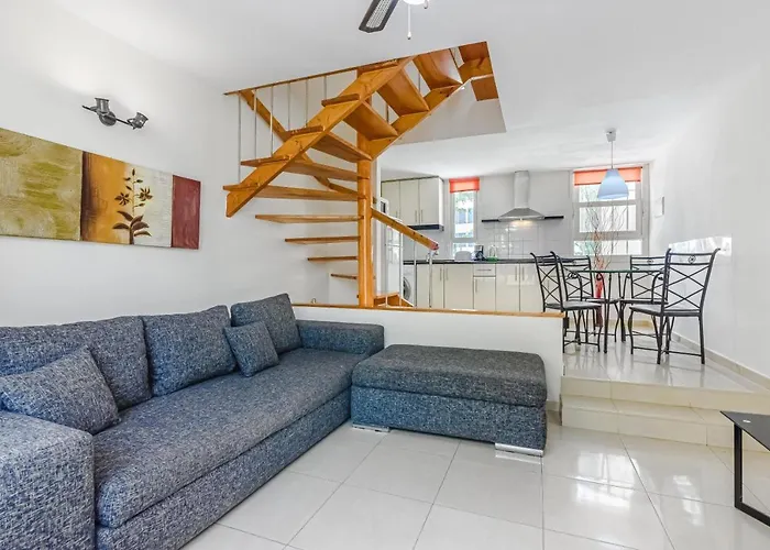 Complex Cortijo, Americas, Pool, Parking La45 아파트 *